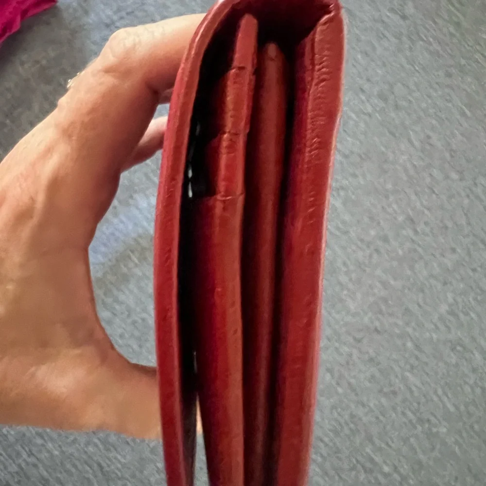 YVES SAINT LAURENT  Y Ligne Calfskin Long Wallet in Red